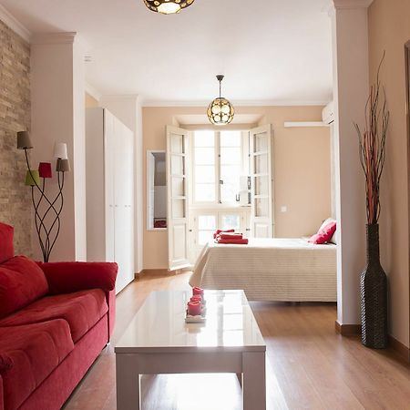 Suncity Loft Carreteria مالقة المظهر الخارجي الصورة