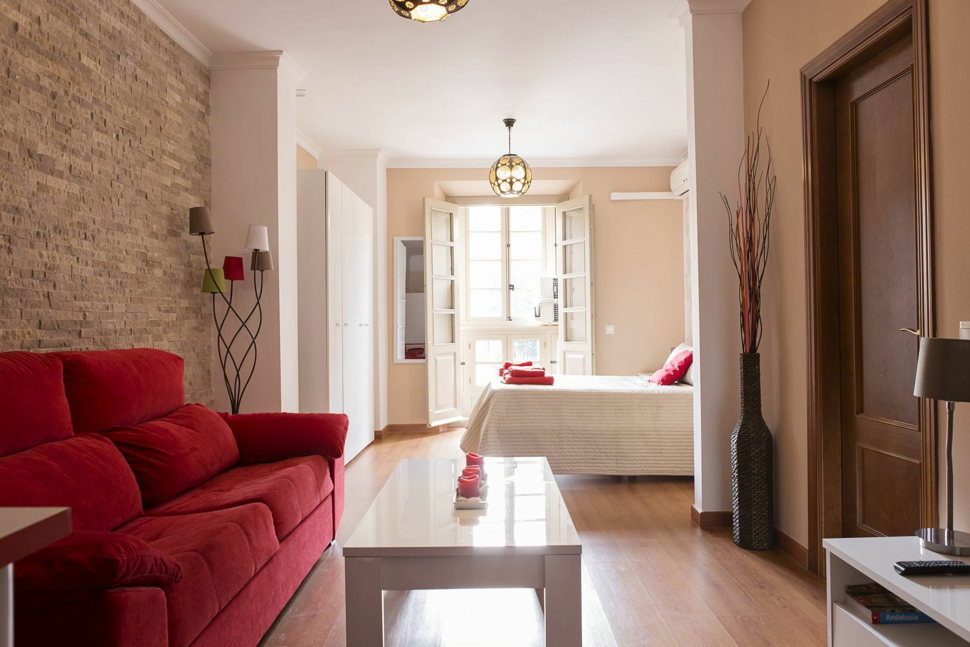 Suncity Loft Carreteria مالقة المظهر الخارجي الصورة