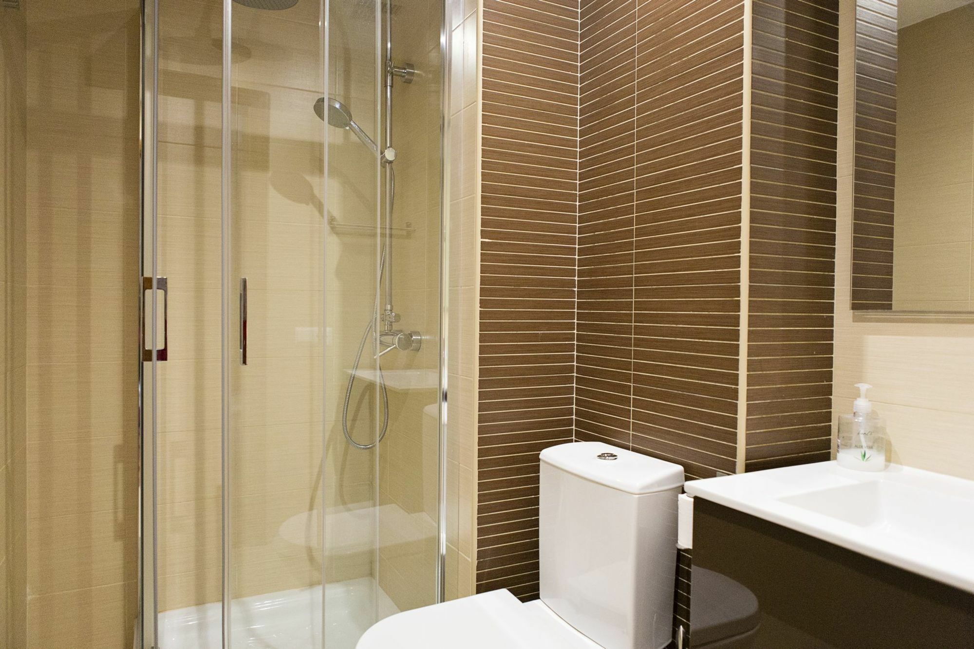 Suncity Loft Carreteria مالقة المظهر الخارجي الصورة