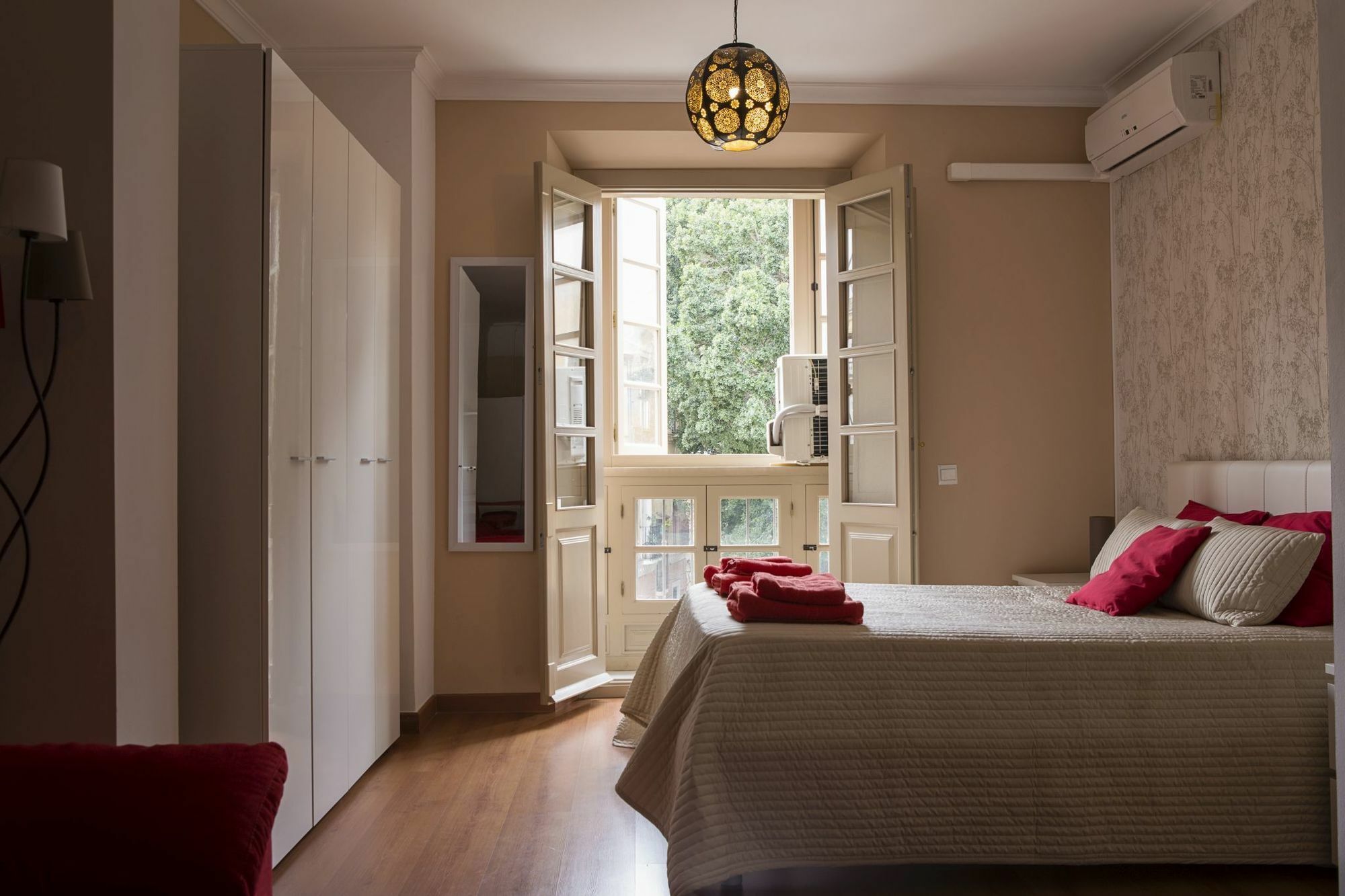 Suncity Loft Carreteria مالقة المظهر الخارجي الصورة